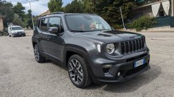 Auto Jeep Renegade - 15 turbo t4 mhev S 2wd 130cv dct in vendita presso Auto 4 - Foto 1