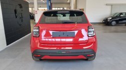 Auto Fiat 600 54kWh Red km 0 in vendita presso concessionaria Auto 4 a 26.000 € - foto numero 4