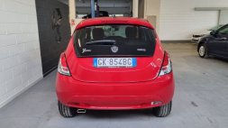 Auto Lancia Y 10 firefly hybrid Gold s&s 70cv usata in vendita presso concessionaria Auto 4 a 14.000 € - foto numero 4