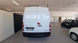 Auto Renault Master T35 23 dci 125cv L2 rgem E5 usata in vendita presso concessionaria Auto 4 a 11.000 € - foto numero 4
