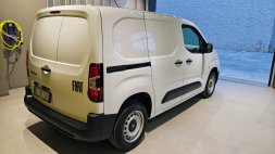 Auto Fiat Professional Doblo van 15 bluehdi 100cv CH1 km 0 in vendita presso concessionaria Auto 4 a 25.000 € - foto numero 4
