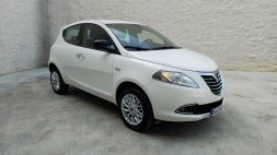 Auto Lancia Y - 09 tair Gold ecochic metano 80cv E5+ in vendita presso Auto 4 - Foto 1