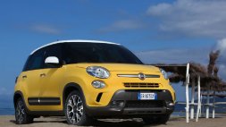 Auto Fiat 500L 13 mjt Trekking 85cv usata in vendita presso concessionaria Auto 4 a 7.400 € - foto numero 4