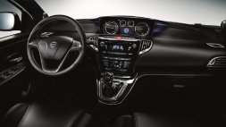 Auto Lancia Y 09 tair Elefantino ecochic metano 80cv usata in vendita presso concessionaria Auto 4 a 6.300 &euro; - foto numero 4