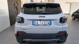 Auto Jeep Avenger 12 turbo e-hybrid mhev Upland 4xe 145cv edct6 usata in vendita presso concessionaria Auto 4 a 28.000 &euro; - foto numero 4