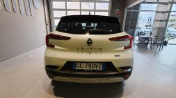 Auto Renault Captur 16 E-Tech phev Intens 160cv auto usata in vendita presso concessionaria Auto 4 a 13.000 &euro; - foto numero 4
