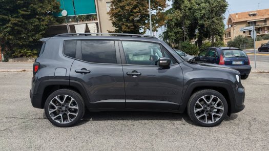 Auto Jeep Renegade 15 turbo t4 mhev S 2wd 130cv dct aziendale in vendita presso concessionaria Auto 4 a 26.400 € - foto numero 3