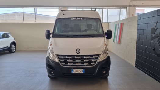 Auto Renault Master T35 23 dci 125cv L2 rgem E5 usata in vendita presso concessionaria Auto 4 a 11.000 € - foto numero 2