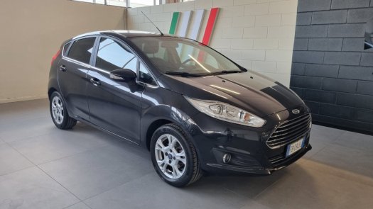 Ford Fiesta Fiesta 3p 12 Titanium 60cv E6 a 10.300 € - Immagine 1