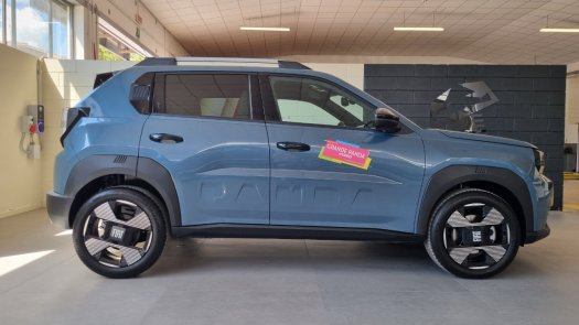 Auto Fiat Grande Panda 12 hybrid La Prima 110cv edct km 0 in vendita presso concessionaria Auto 4 a 22.400 € - foto numero 3