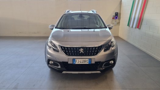 Auto Peugeot 2008 16 bluehdi Allure 100cv my16 usata in vendita presso concessionaria Auto 4 a 11.000 € - foto numero 2