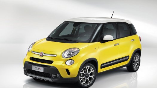 Auto Fiat 500L 13 mjt Trekking 85cv usata in vendita presso concessionaria Auto 4 a 7.400 € - foto numero 2