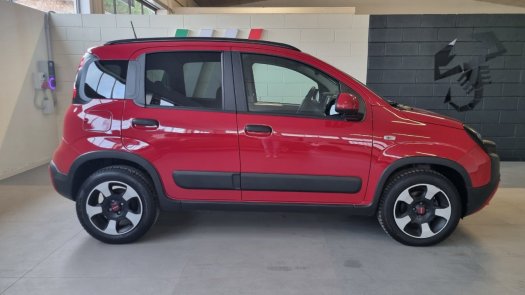 Auto Fiat Panda 10 firefly hybrid s&s 70cv 5pti usata in vendita presso concessionaria Auto 4 a 13.300 &euro; - foto numero 2