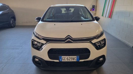 Auto Citroen C3 12 puretech Feel Pack s&s 83cv usata in vendita presso concessionaria Auto 4 a 10.000 &euro; - foto numero 2