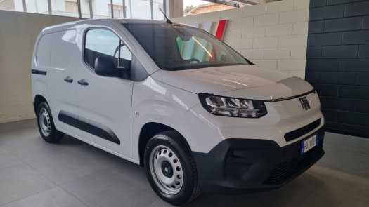 Auto Fiat Professional Doblo ' SERIE 3 VAN CH1 15 km 0 in vendita presso concessionaria Auto 4 a 23.500 &euro; - foto numero 6